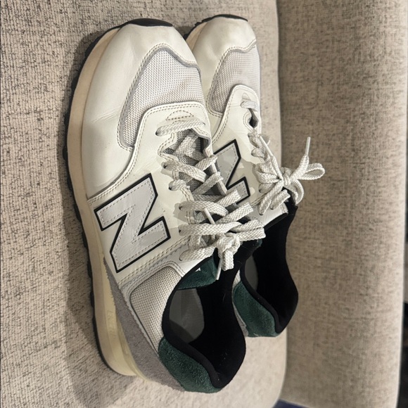 574 Green & White New Balance sneakers size 12 - Picture 2 of 5